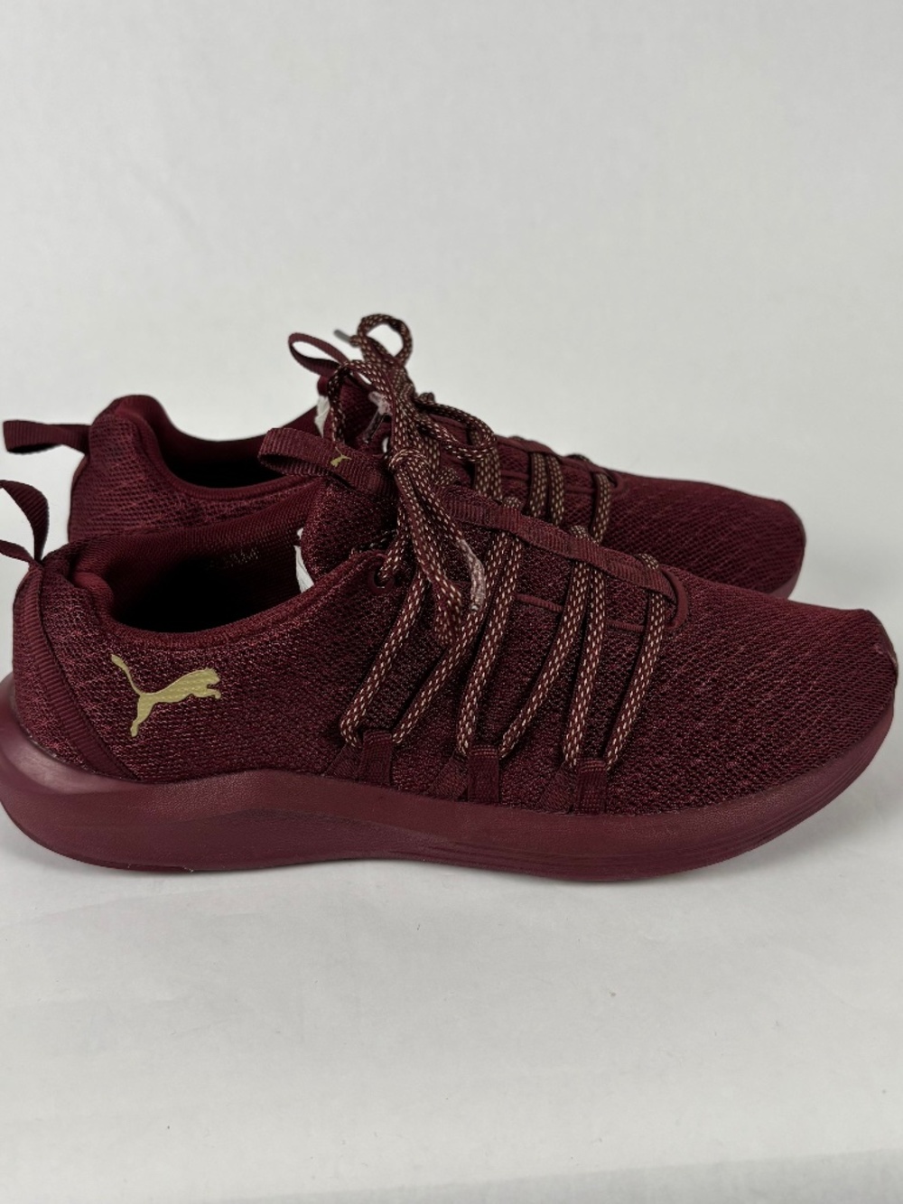 Puma, Athletic/Walking, Velcro, sneaker, Size7.5, Red/Black, Sharp/Sporty